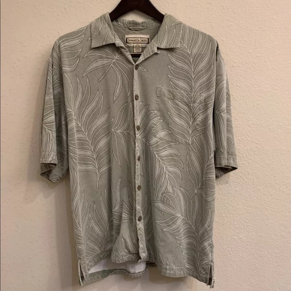 Jamaica Jaxx Silk Button Up Shirt Large